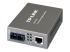 TP-LINK MC110CS - Fibre media converter - Right-angle